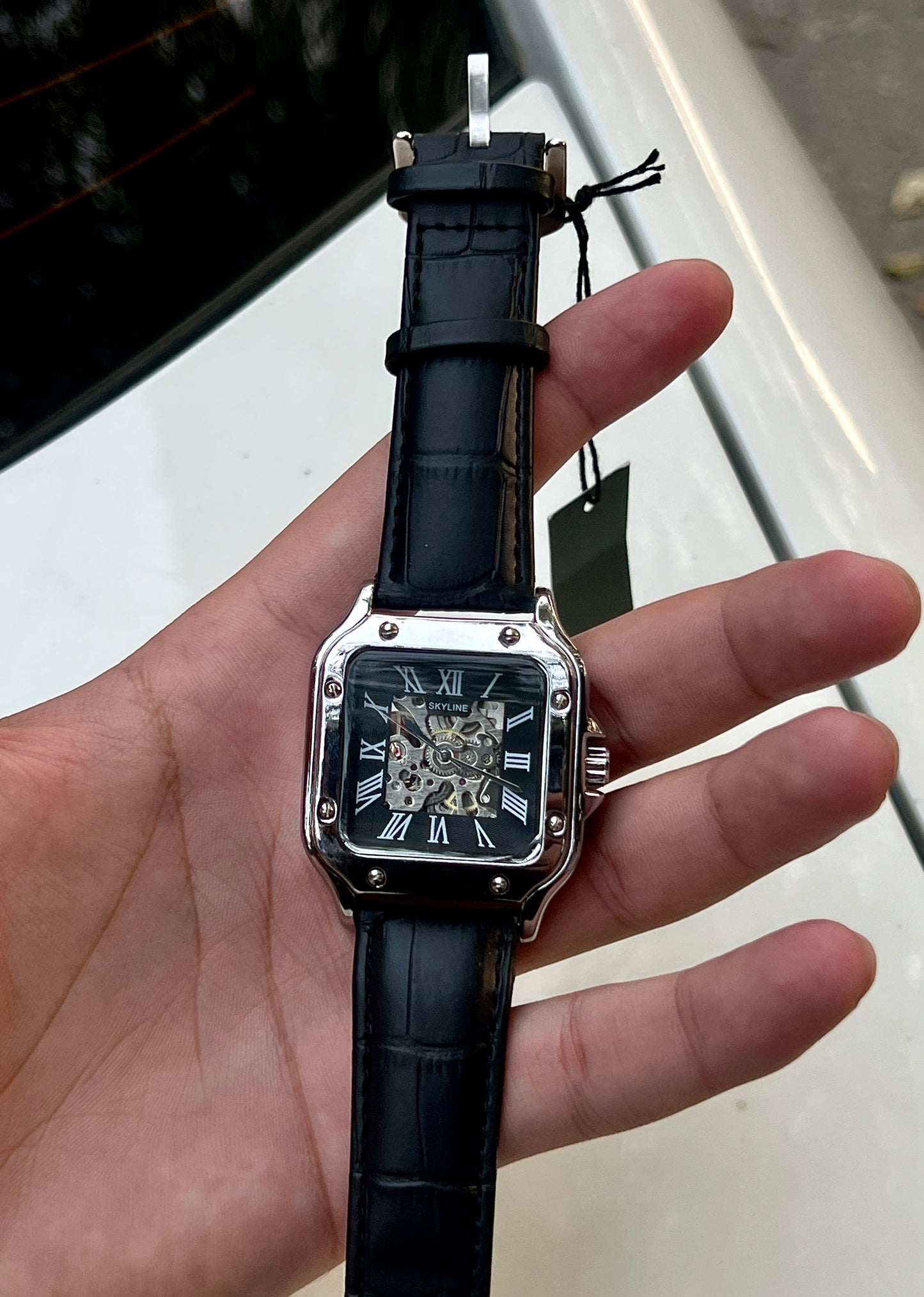 Skyline Automatic Leather Strap Watch – Timeless Elegance
