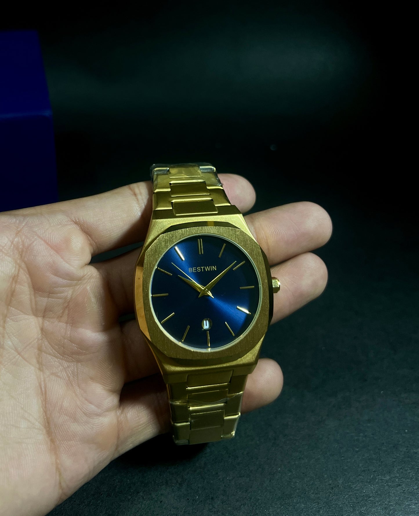 Bestwin Golden Watch with Blue Dial – Classic Luxury