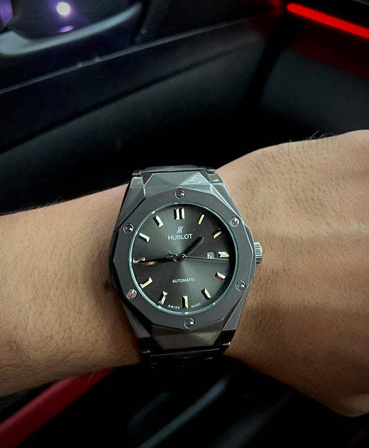 Hublot Cut Black Watch - Heavy Weight